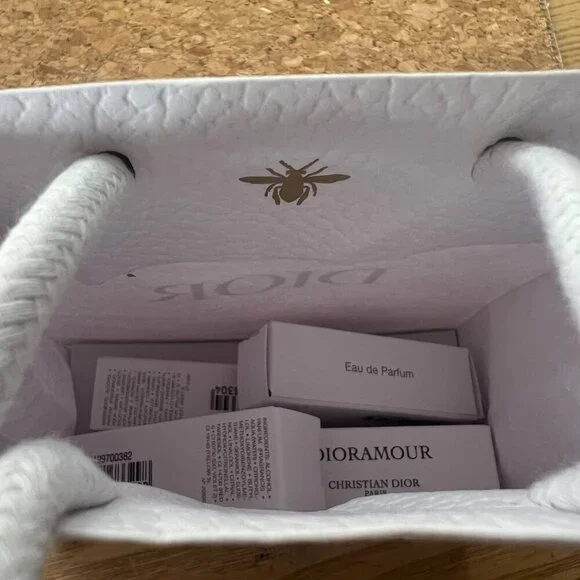 DIOR Dioriviera Eden-Roc Rouge Trafalgar Dioramour La Colle Noir Gift Bag Set - Picture 4 of 10